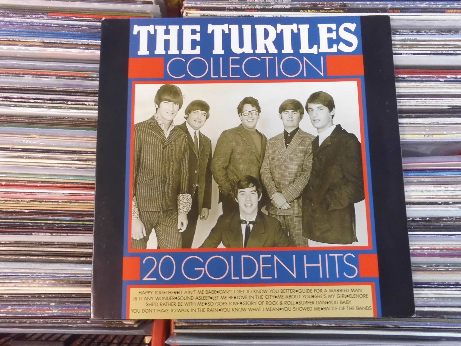 THE TURTLES LP: COLLECTION/20 GOLDEN HITS (NETHERLANDS;Masters – MA 12186)