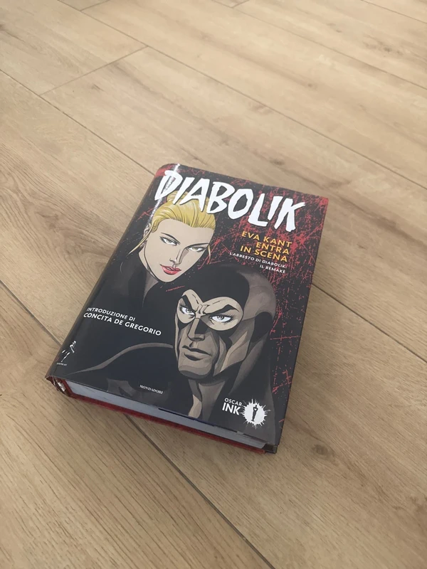 Libro illustrato/ volume da collezione