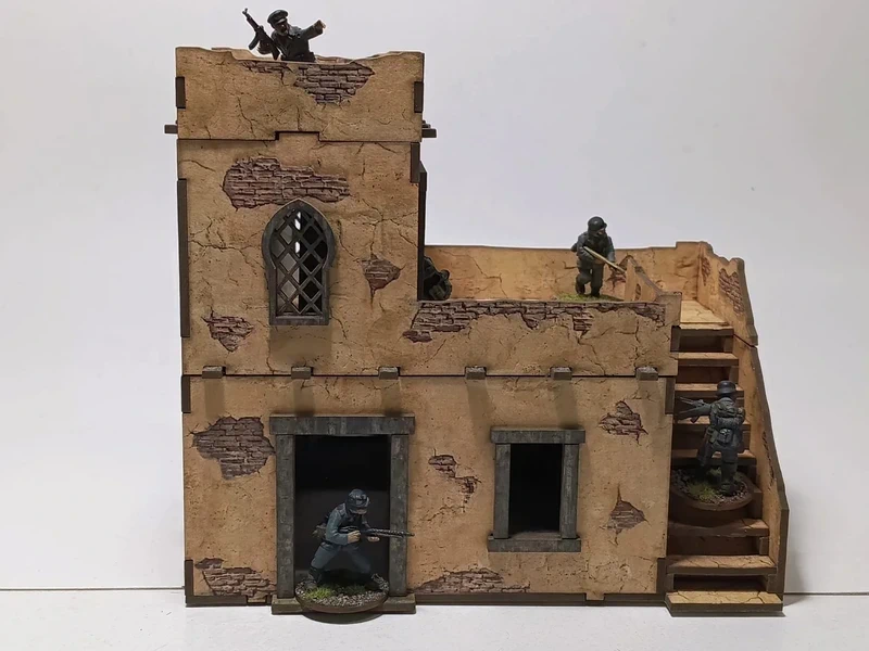 Edificio de Adobe Prepintado (2 Plantas) - Escenografía Wargames