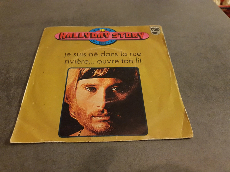 Vinyle 45T Hallyday story - Vol.18 - Je suis né dans la rue - Rivière ouvre ton lit- Philips 6009442