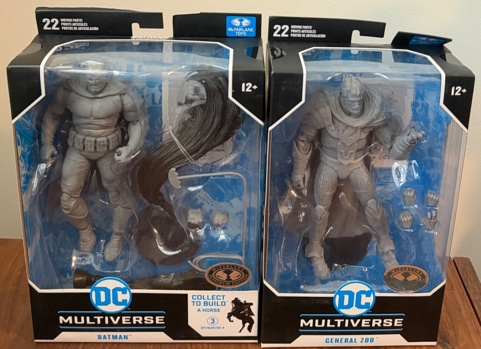 Lotto McFarlane DC Multiverse Batman Dark Knight Returns Platinum & General Zod