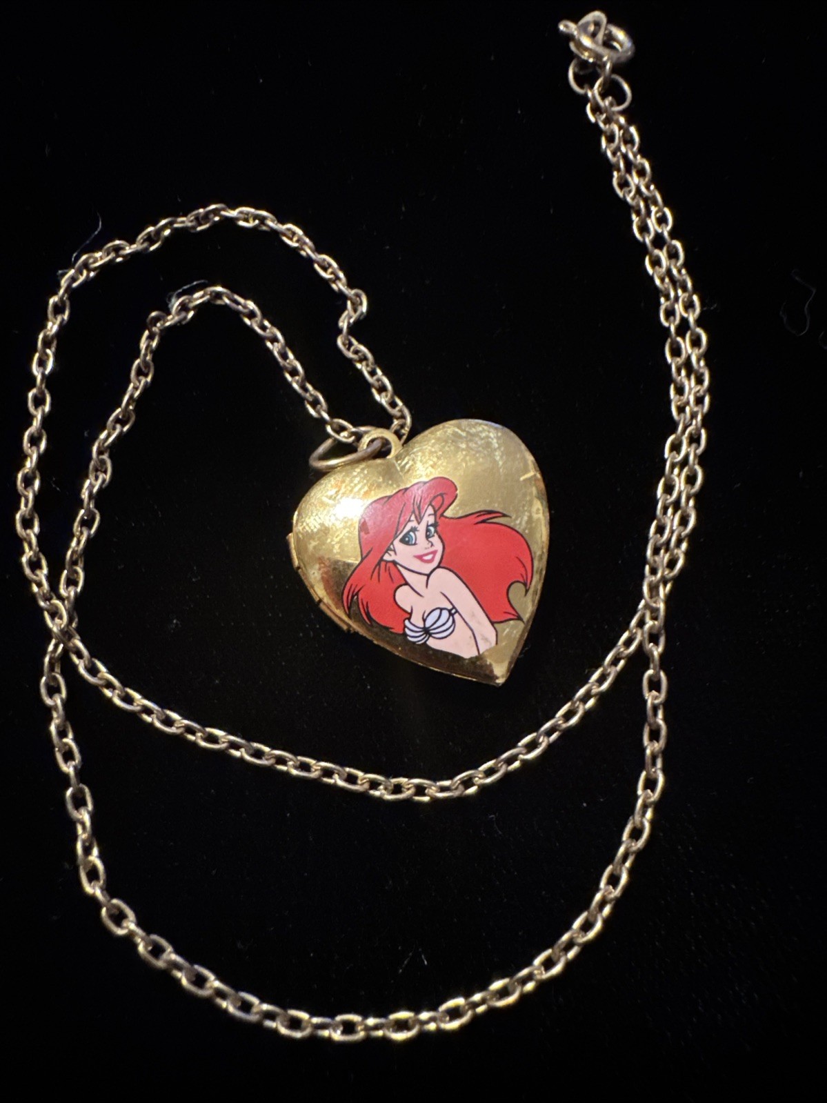 Disney The Little Mermaid Ariel Heart Locket Necklace Rare HTF Goldtone 2634