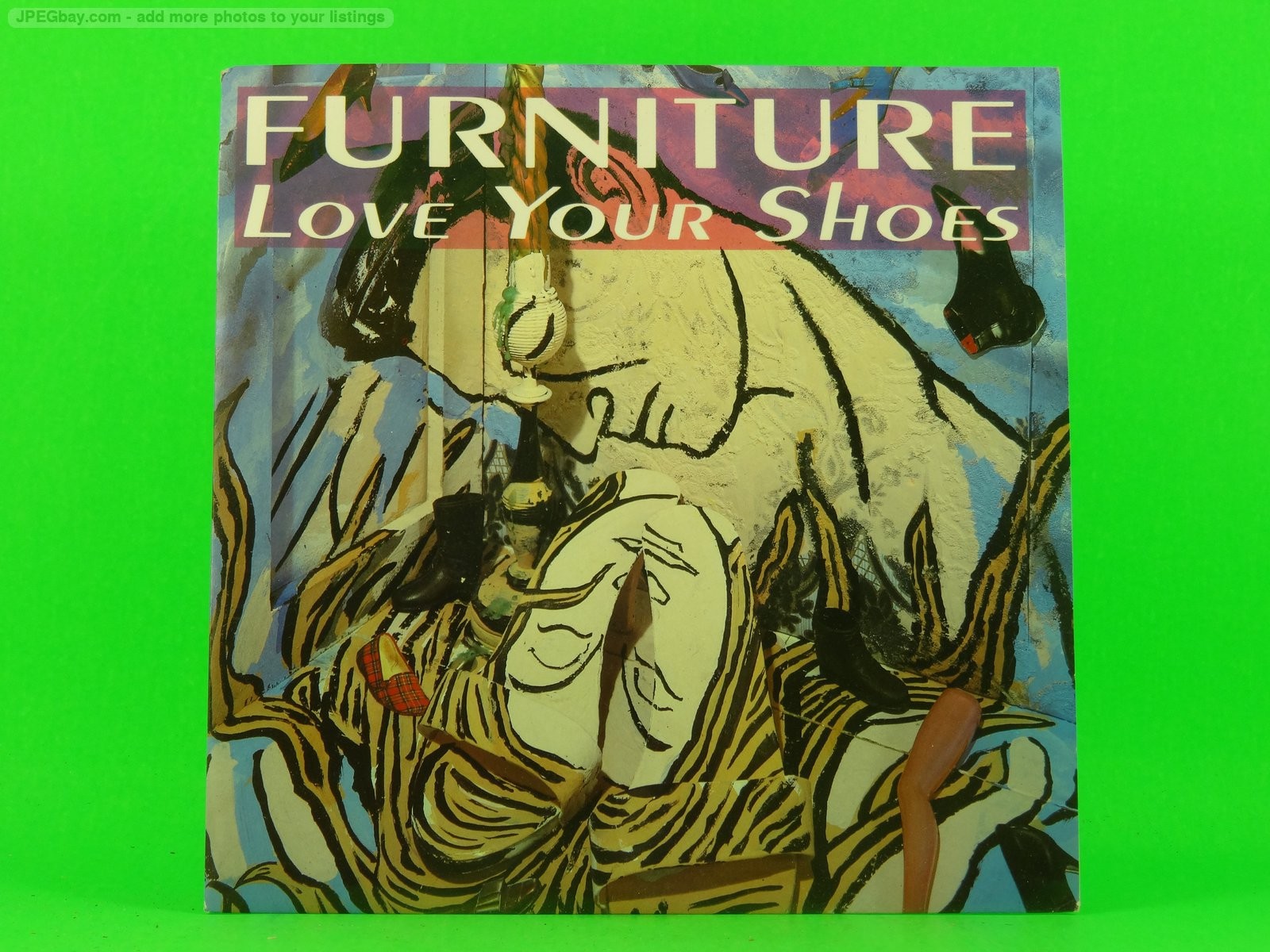 FURNITURE LOVE YOUR SHOES (2) (137) 7" STIFF