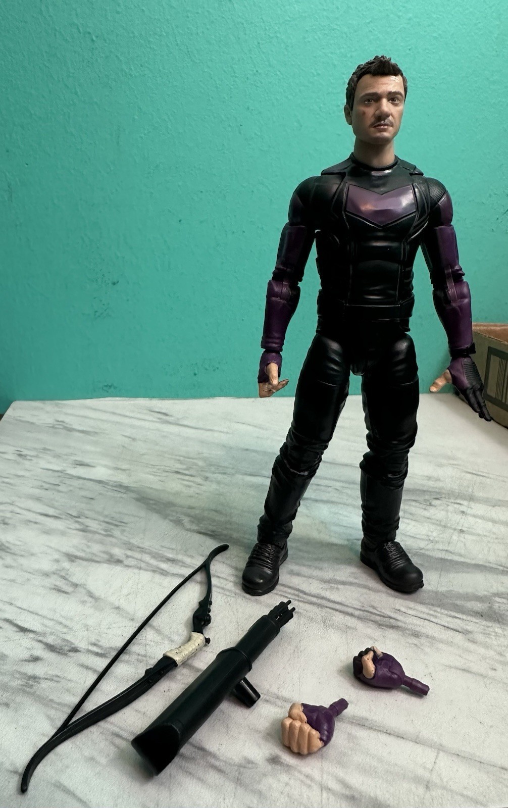 Marvel Legends Occhio di Falco 6" Action Figure Clint Barton Disney più Hasbro Completo