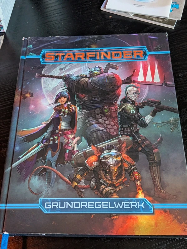 Starfinder Pen & Paper Set – Grundregelwerk & Monsterarchiv (Deutsch)