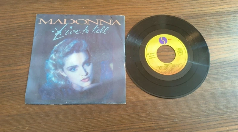 disque 45 Tours vinyle single Madonna Live to tell 1986 FR Pop