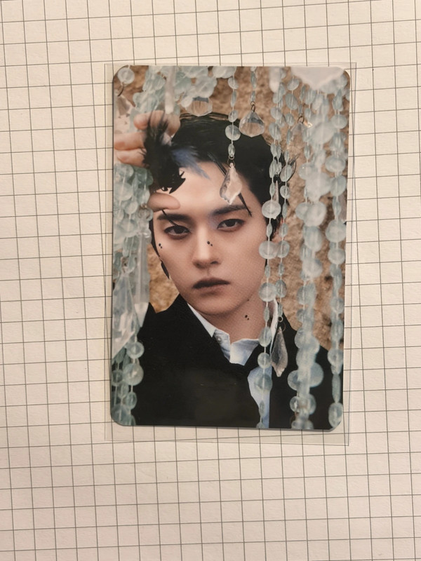 Stray Kids Lee Know Photocard