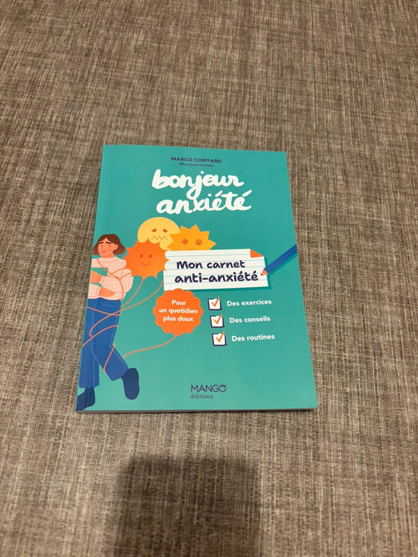 Livre "Bonjour anxiété"
