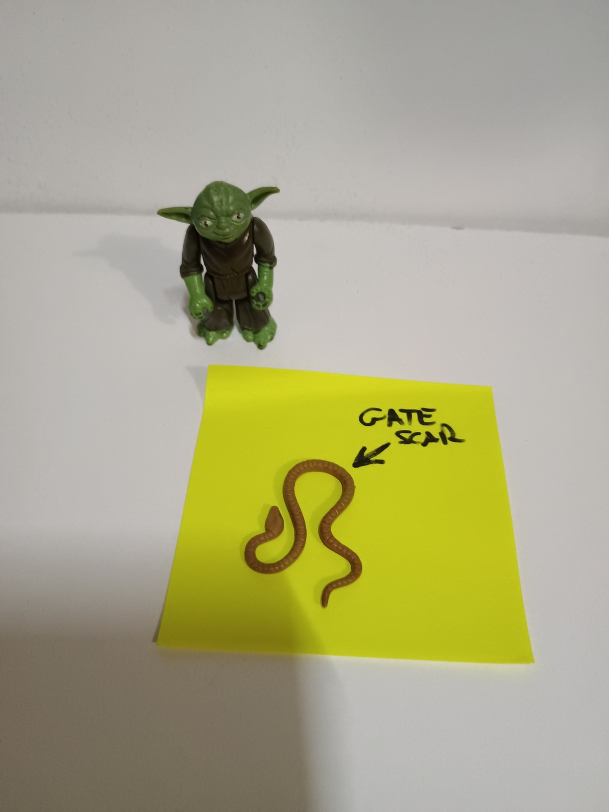 Kenner Star Wars ESB Yoda vintage con raro serpente marrone morbido