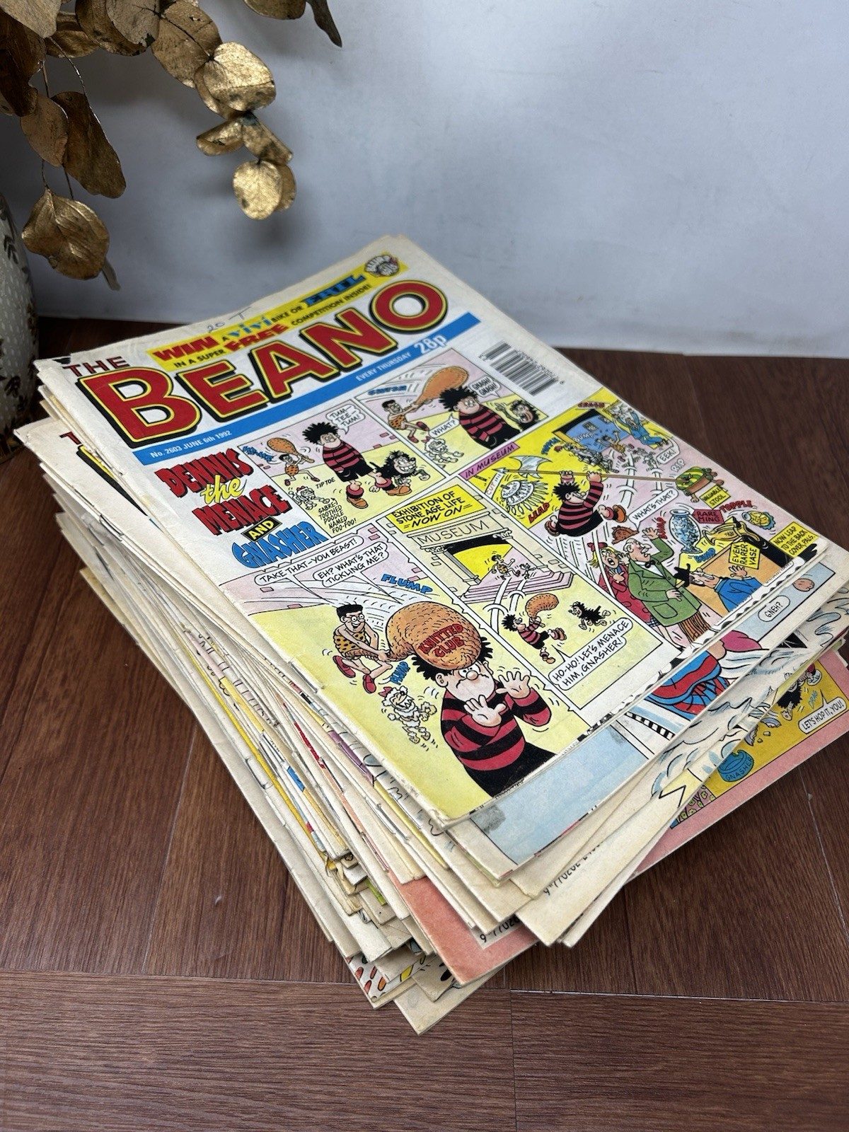 THE BEANO Vintage Comics Stack Job Lot Bundle  Dennis The Menace 90s