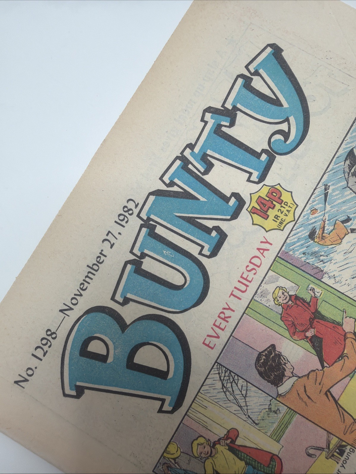 BUNTY COMIC # 1298  - NOVEMBER 27 1982  - Vintage 80s Girls Comic Nostalgia