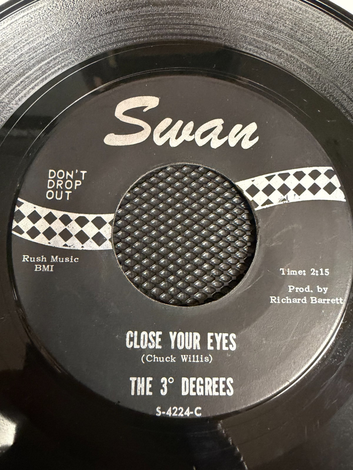 Northern Soul 45 RPM PLAY TESTED The 3 Degrees, Close Your Eyer, on Swan