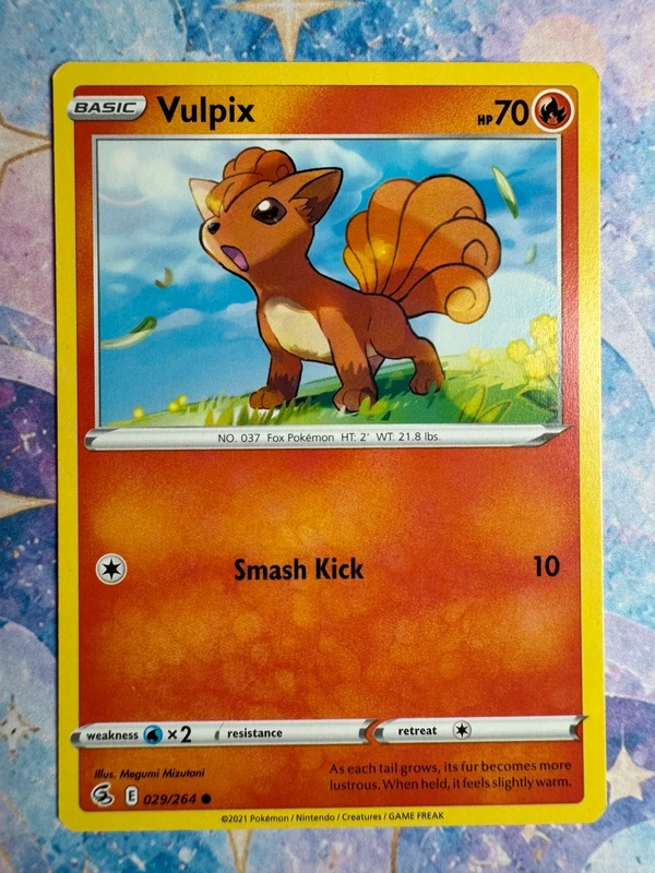 Vulpix Pokémonkaart + Fusion Strike + Megumi Mizutani