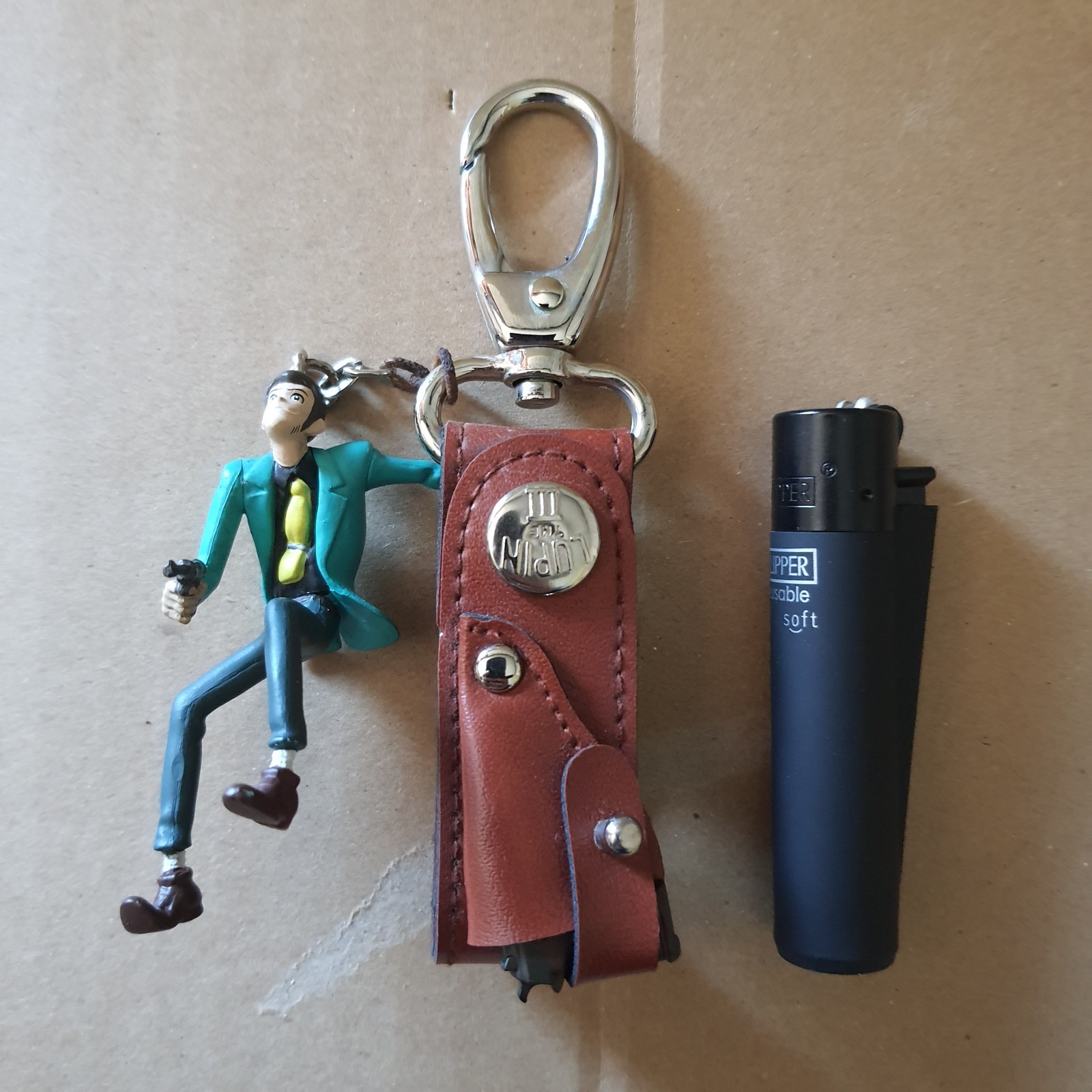 Lupin The  3rd   portachiavi  con portapistola e figure lupin 