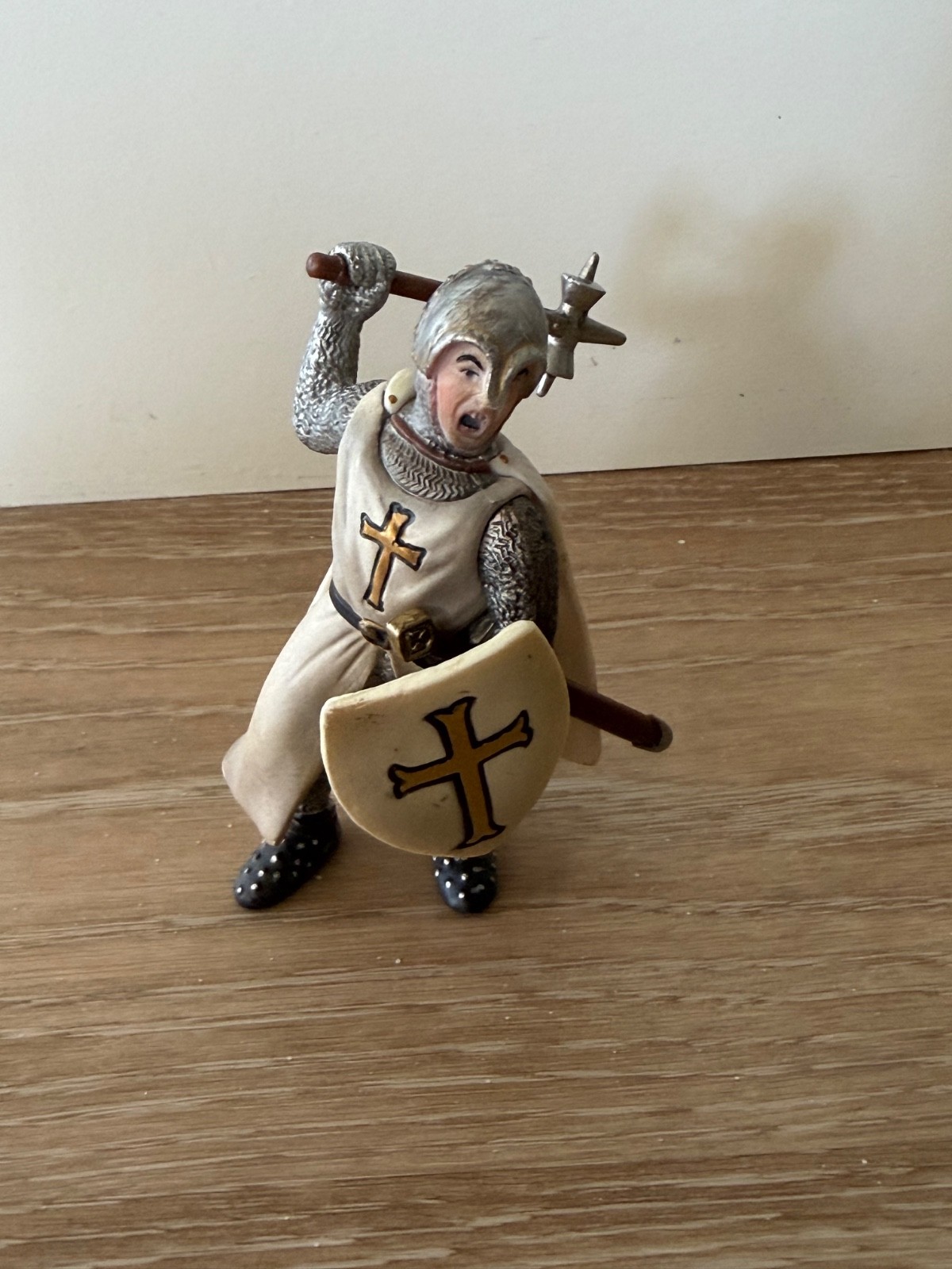Schleich World of Knights 2005 70037 soldatino a piedi con martello da guerra figurina