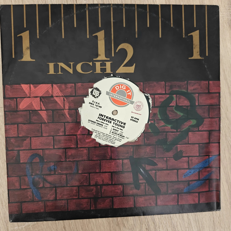 Interactive – Forever Young (12" Vinilo, 1994) - Edición Italiana (Dig It / Blow Up)