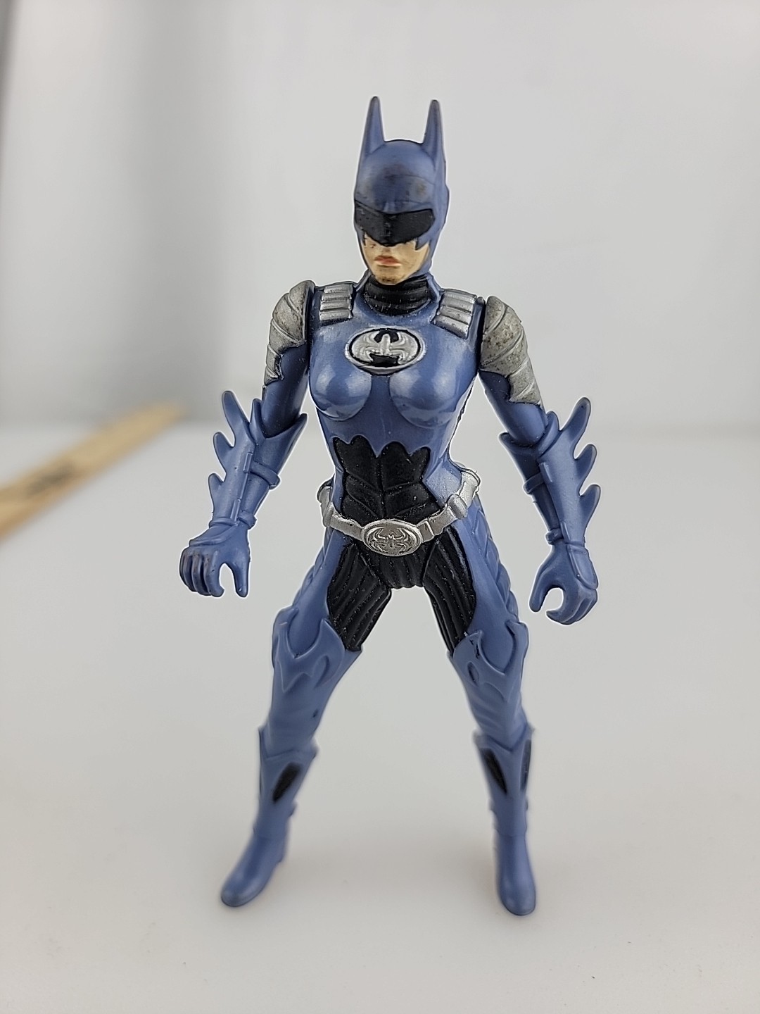 4.5" Batgirl Ice Strike Action Figure Justice League 1997 DC Comics Batman