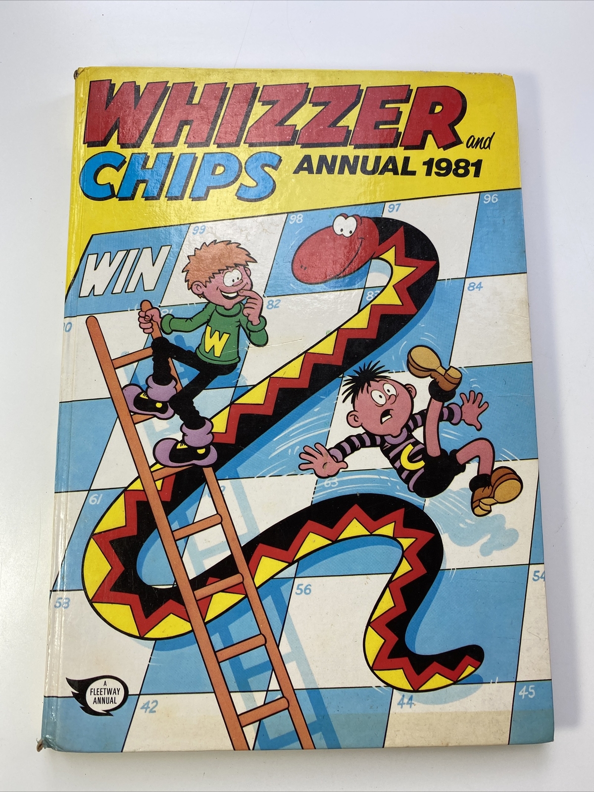 WHIZZER AND CHIPS ANNUAL 1981 - Vintage / Retro Gifts / Christmas Stocking Gifts