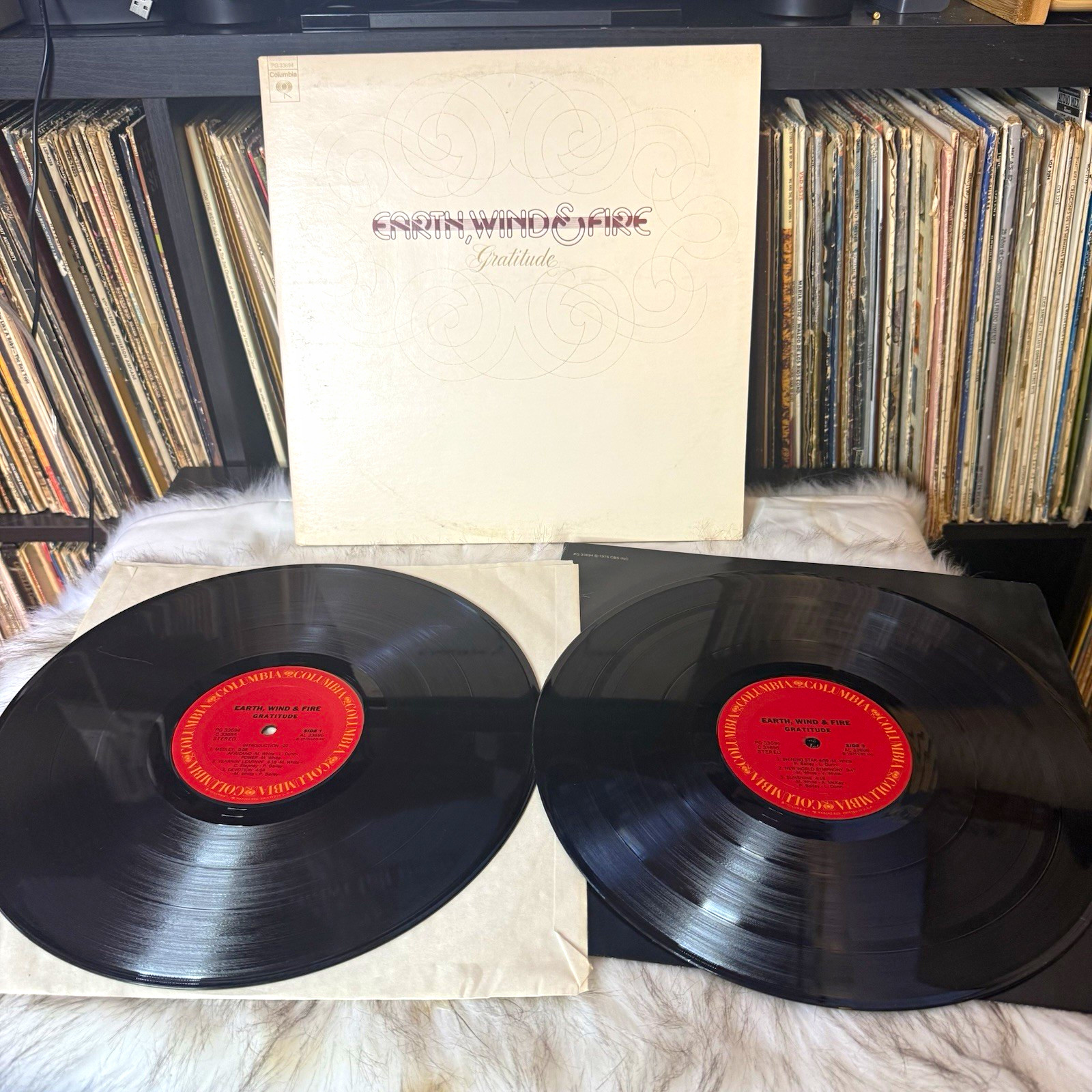 Earth, Wind & Fire – Gratitude (Columbia) 2LP 12" 33 RPM 1975 PG 33694 VG+