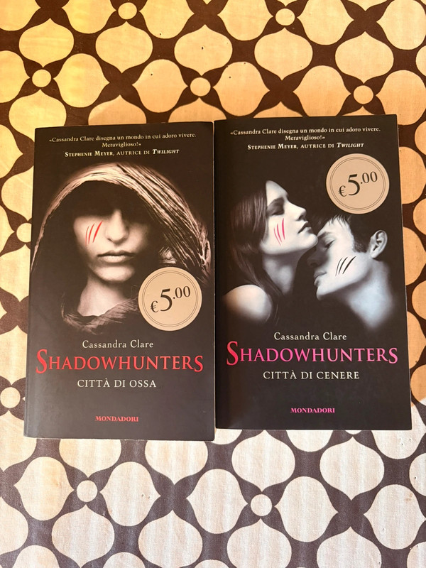 Set libri shadowhunters città di ossa e città di cenere