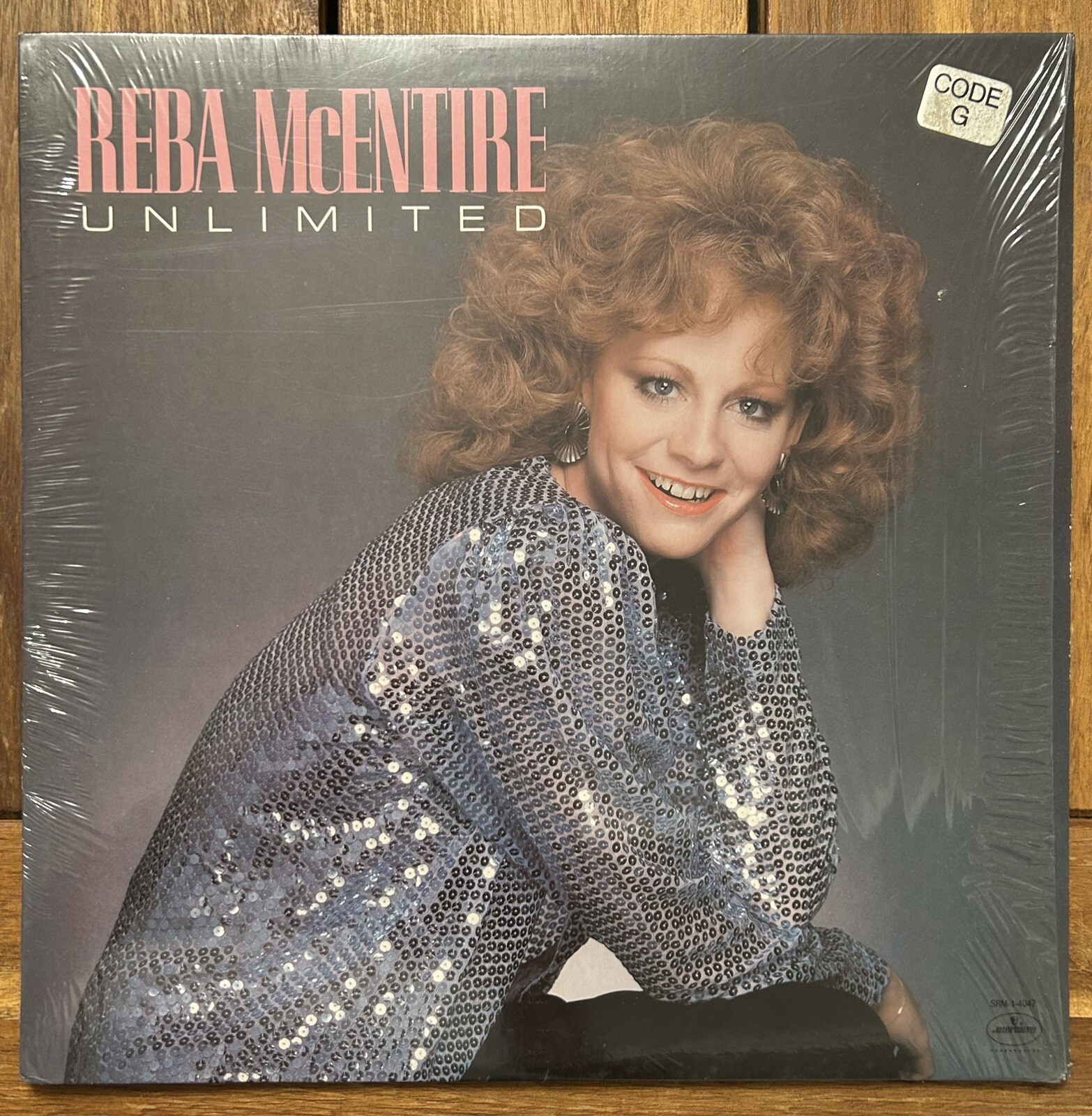 REBA MCENTIRE - UNLIMITED - 1982 MERCURY RECORDS SRM-1-4047 - VINYL LP IN SHRINK