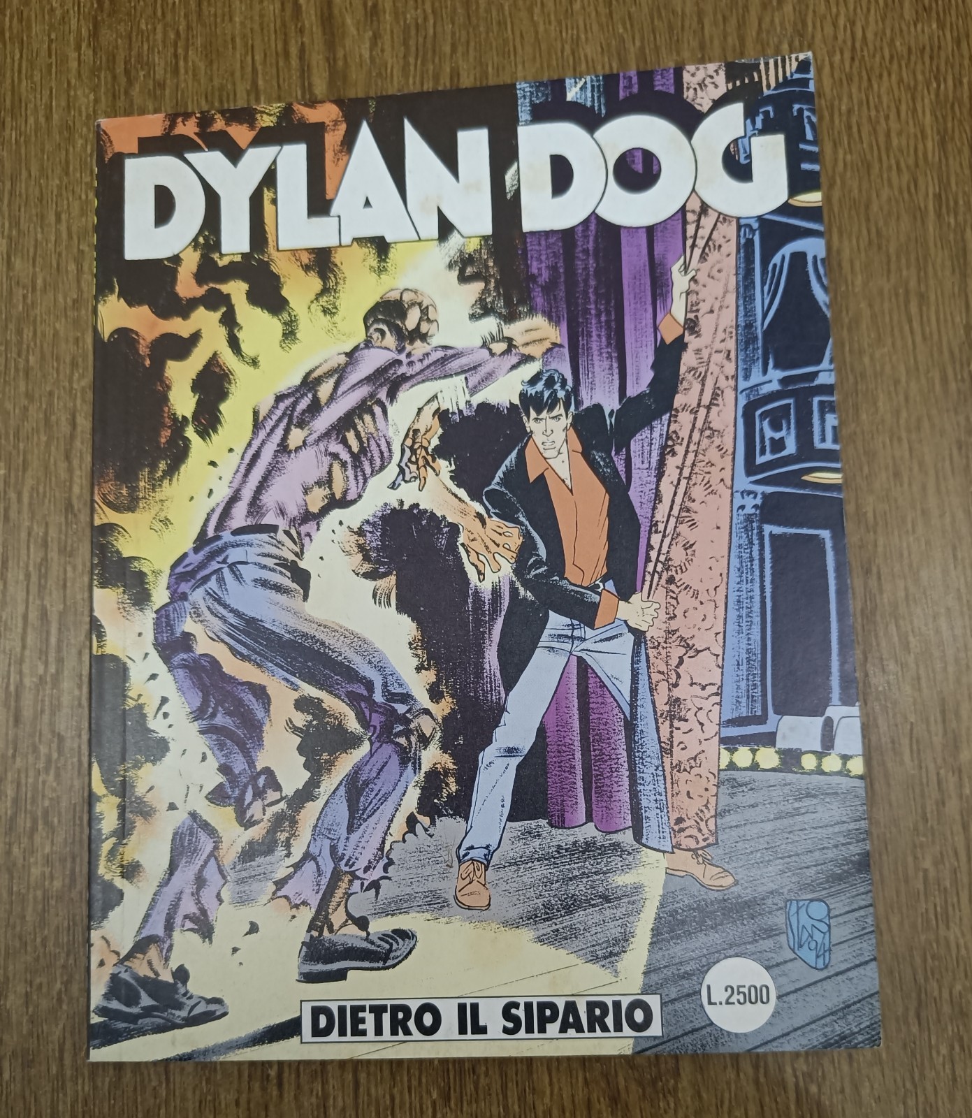 Dylan Dog n. 97 - Dietro il sipario