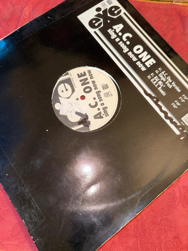 Vinile 12’ Sing a Song Now Now / A.C. One