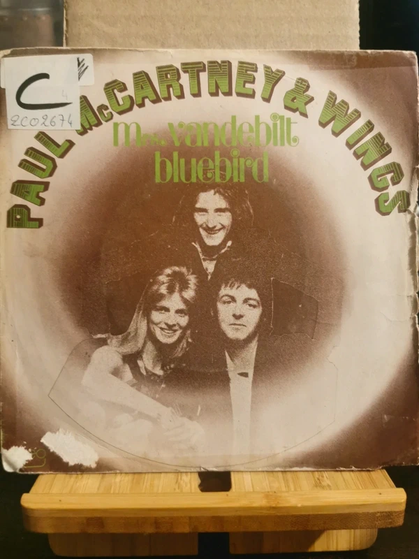 Vinyle 45 tours de Paul McCartney.