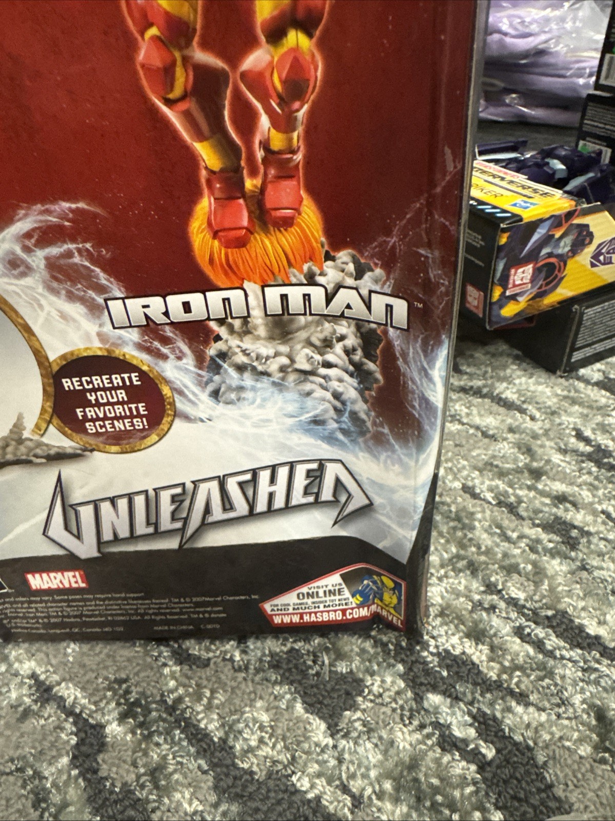 Hasbro MARVEL LEGENDS scatenato IRON MAN 8” NUOVO scatola mai aperta