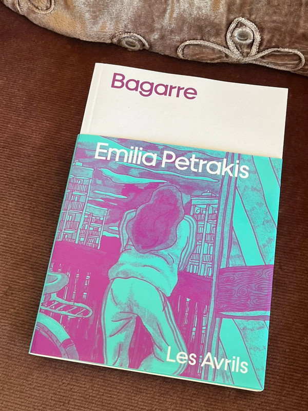 📚 roman neuf: Bagarre – Emilia Petrakis