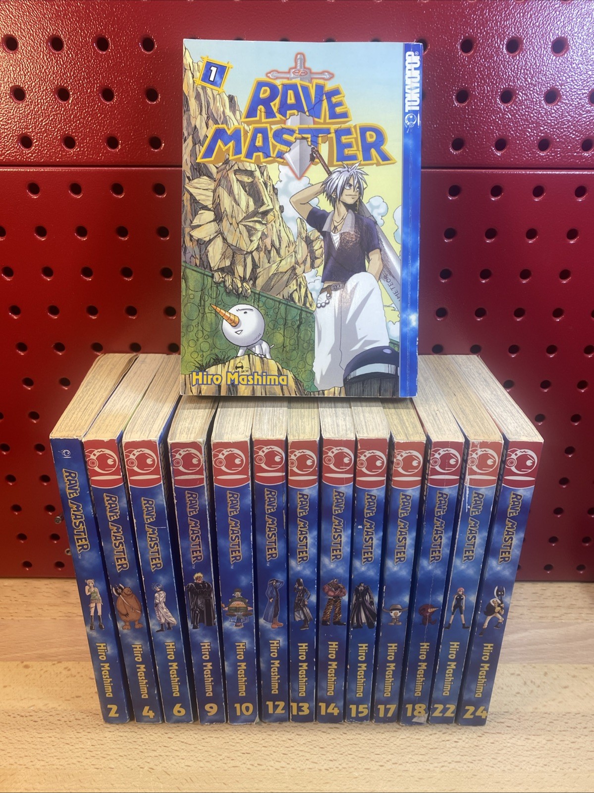 Lotto libri vintage Rave Master x 14 manga inglesi Hiro Mashima fuori produzione SPEDIZIONE GRATUITA