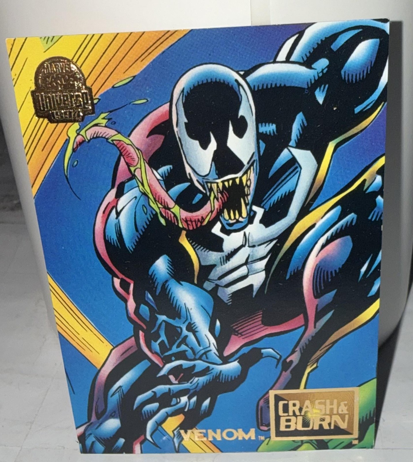 Vintage 1994 Marvel Universe Venom Crash & Burn #77 SkyBox puzzle carta non sportiva
