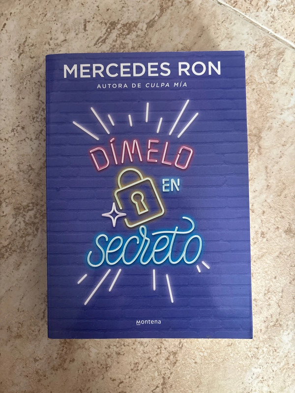 Dímelo en secreto, mercedes ron
