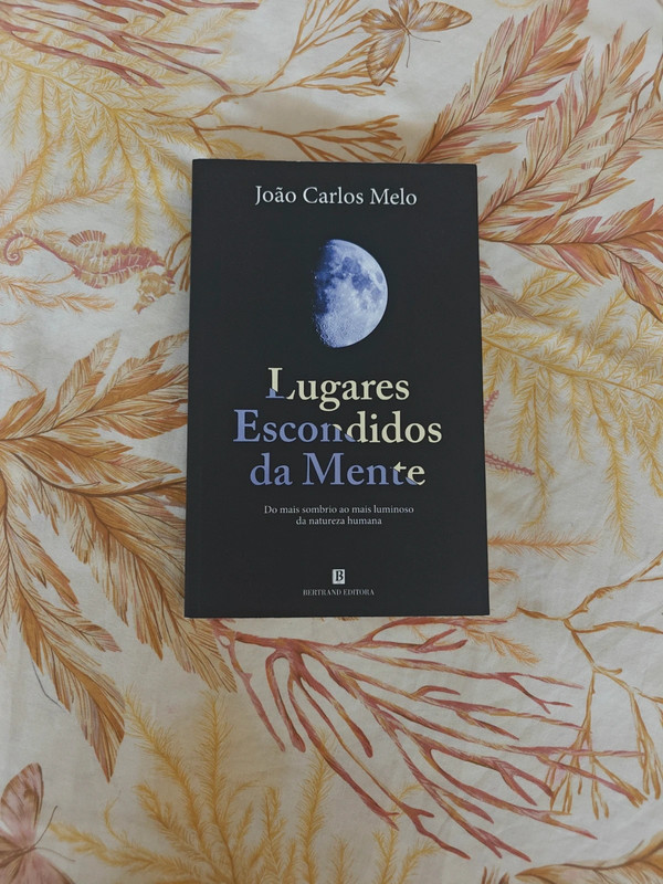 Livro "Lugares escondidos da mente"
