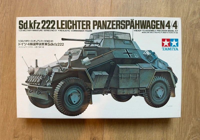 Tamiya Sd.Kfz.222 1/35 – Maquette véhicule blindé jamais assemblée