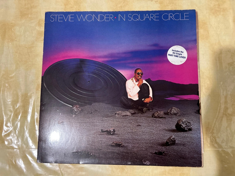 Vinyl : In square circle Stevie Wonder