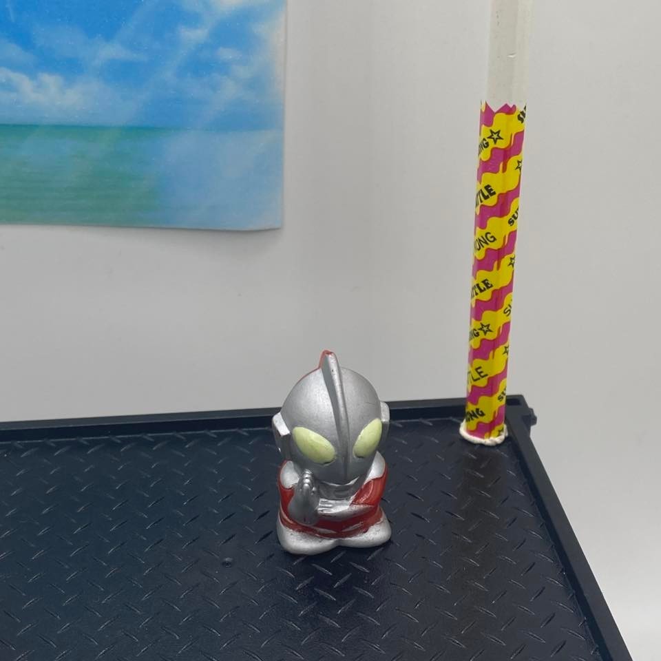 Minifigure Vintage Bandai SD Ultraman Chibi Argento Rosso Vinile Morbido