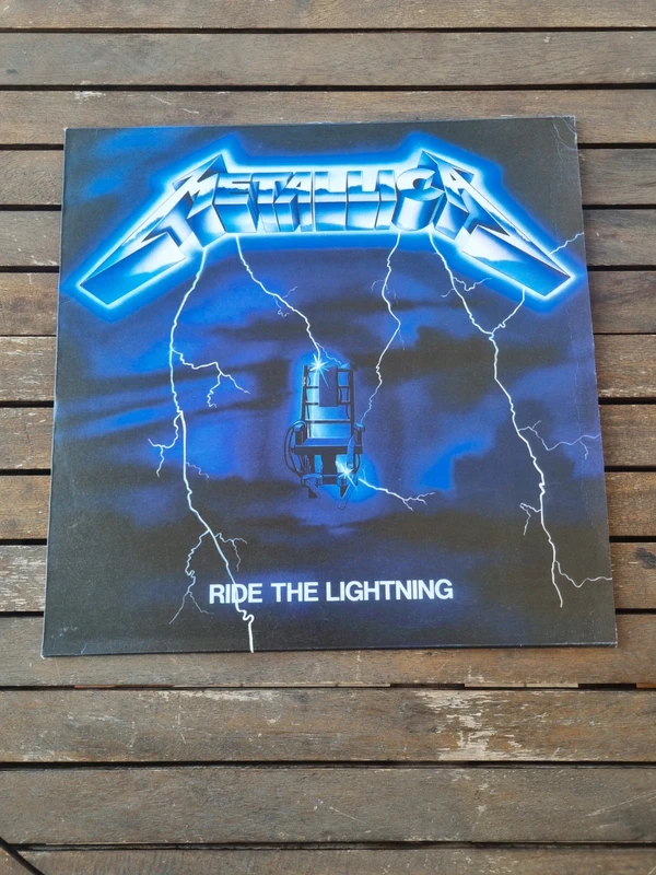 Metallica Ride the lighting
