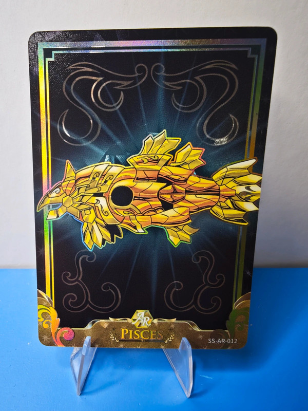 Carte type AR armure du Poisson saint seiya wave 1