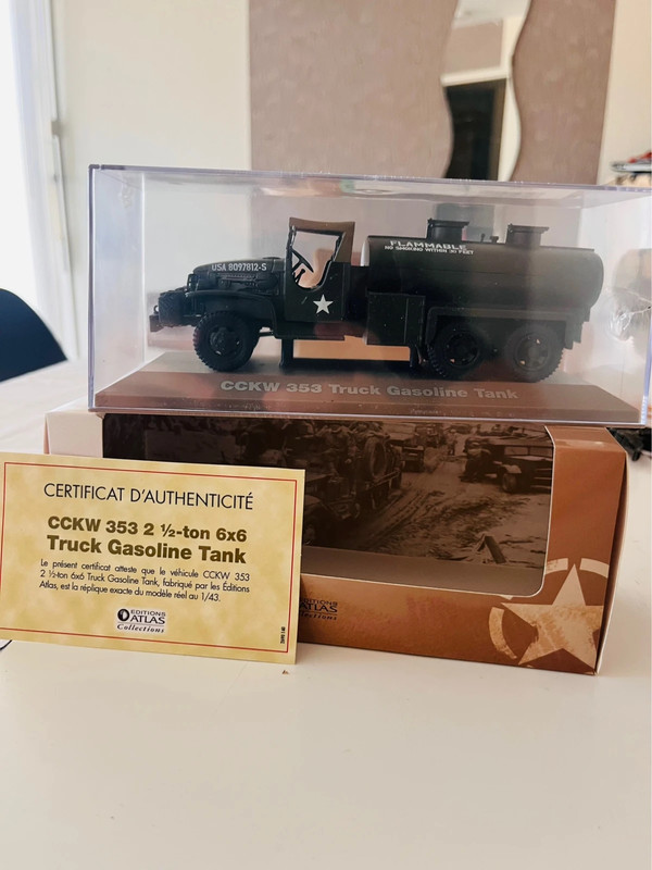 Véhicule Cckw 353 2 1/2-ton 6x6 truck gasoline tank