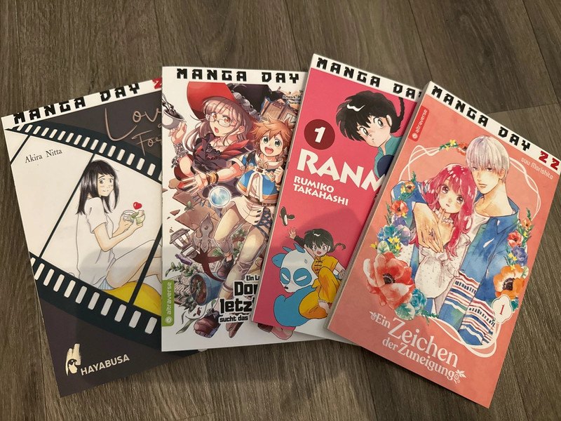 Vier verschiedene Mangas