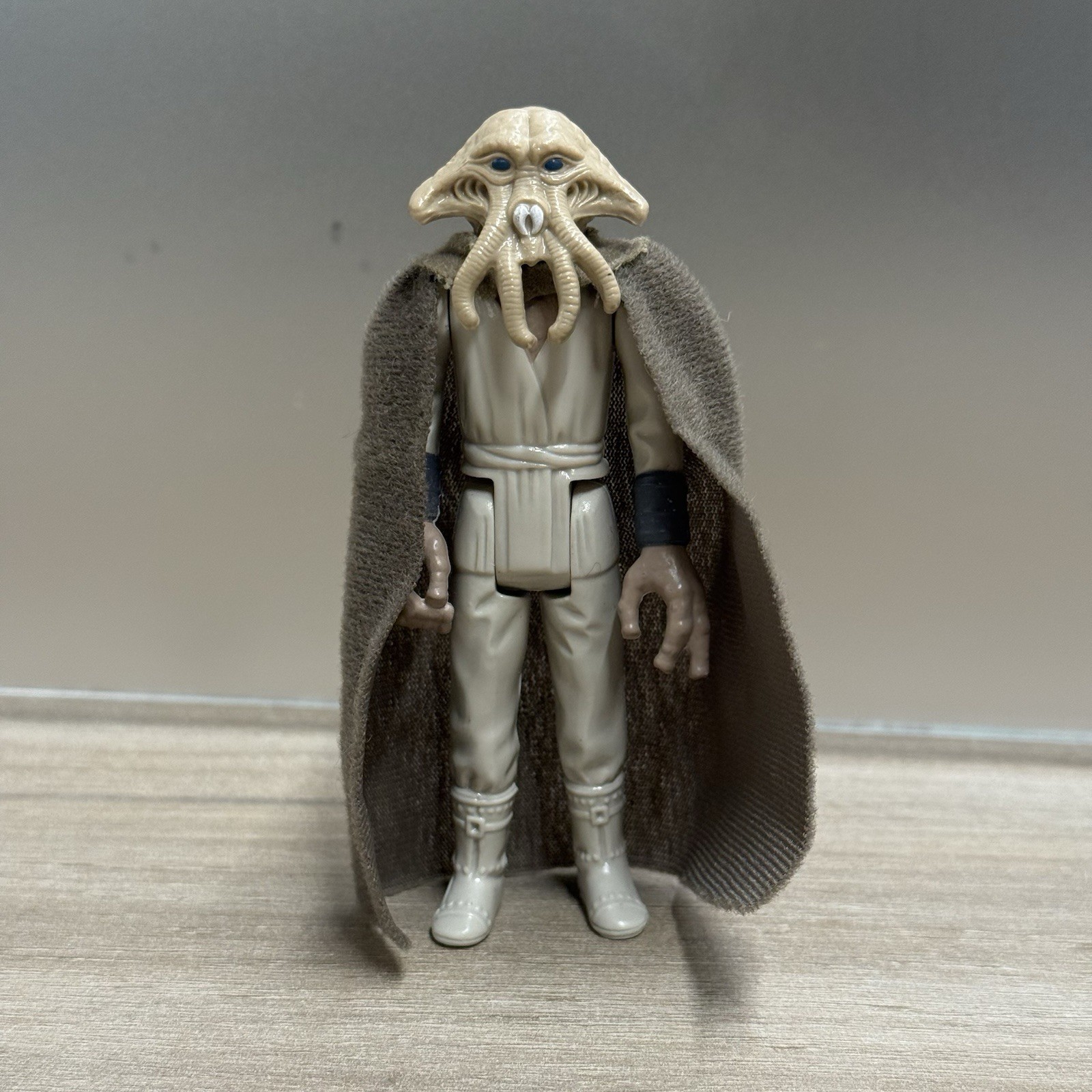 Modellino Kenner Star Wars ROTJ Squid Head Squidface 1983 vintage con mantello