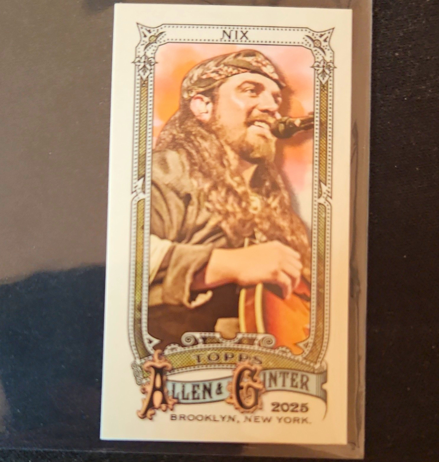 Drew Nix Topps 2025 Allen & Ginter Mini A G supporto musicista parallelo #255