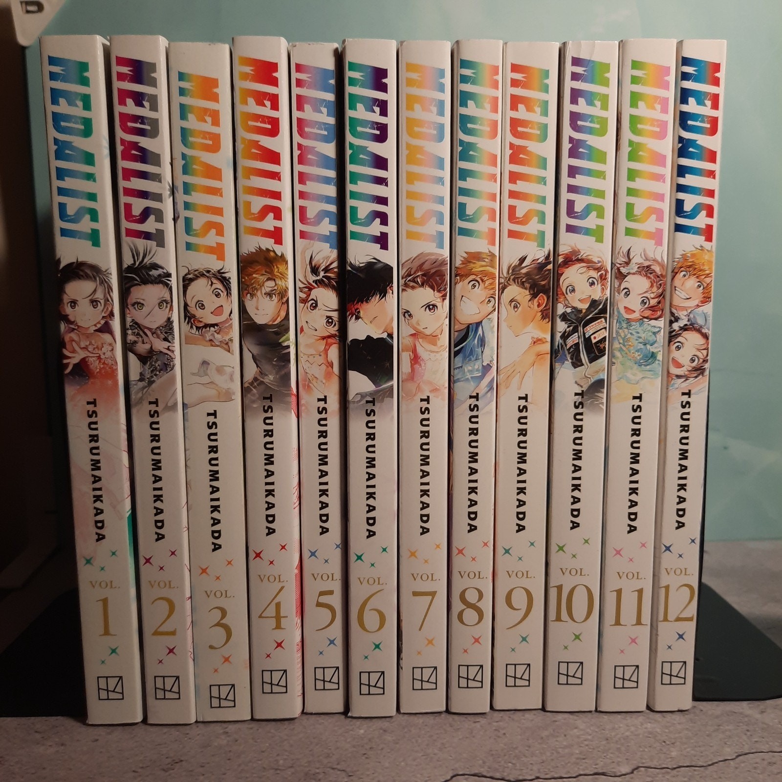 📚 Medaglia Vol. Pacchetto manga inglese ufficiale 1-12