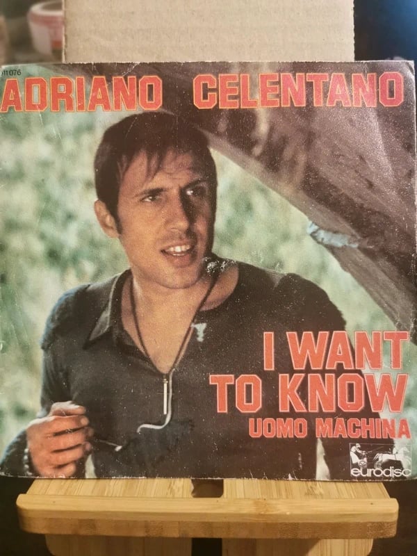 Vinyle 45 tours de Adriano Celentano.