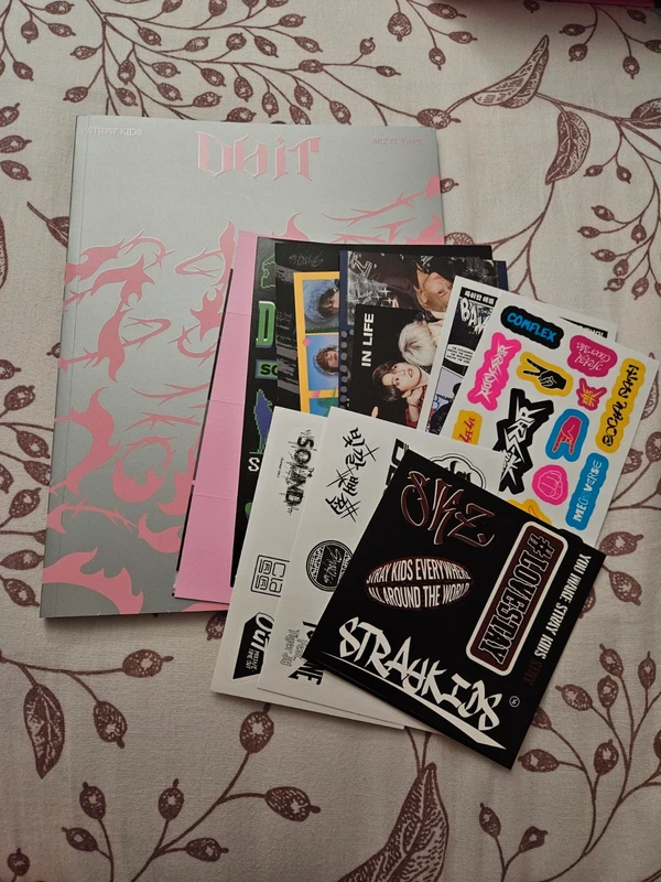 set photobook album It ver. Do It et inclusions skz