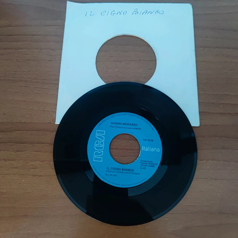 Vinile 45 giri gianni morandi scende la pioggia/ il cigno bianco
