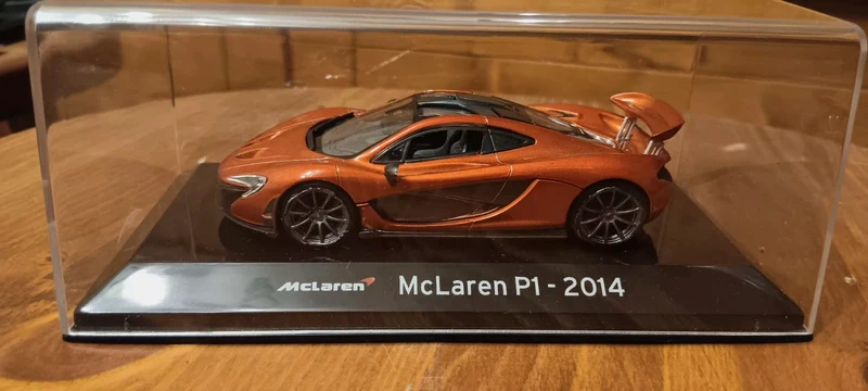 Modello McLaren P1 scala 1:43 perfetto in teca originale