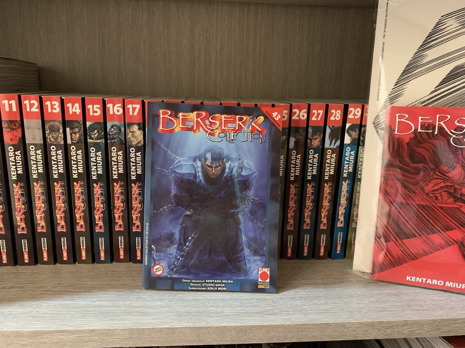 Berserk 1-43 Serie Completa con Variant + Gigantomachia