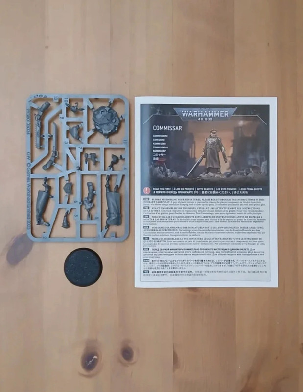 🚨 Comissar Astra Militarum 40k